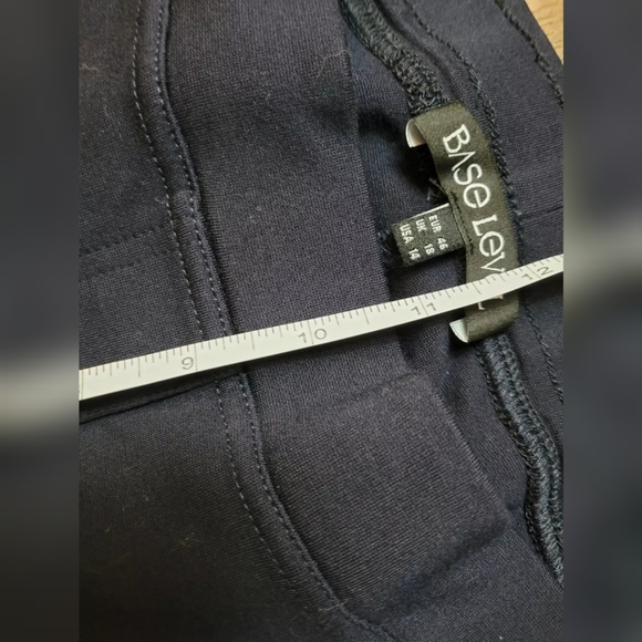 Base Level skinny pants - Picture 5 of 10